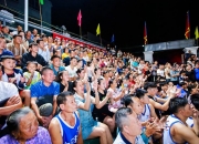 米兰体育官方网站-现场观众热情高涨，为选手加油助威