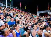 米兰体育官方网站-现场观众热情高涨，为选手加油助威