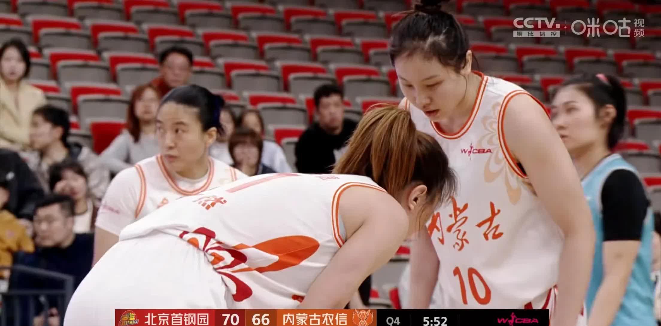 北京女篮完胜对手，表现抢眼