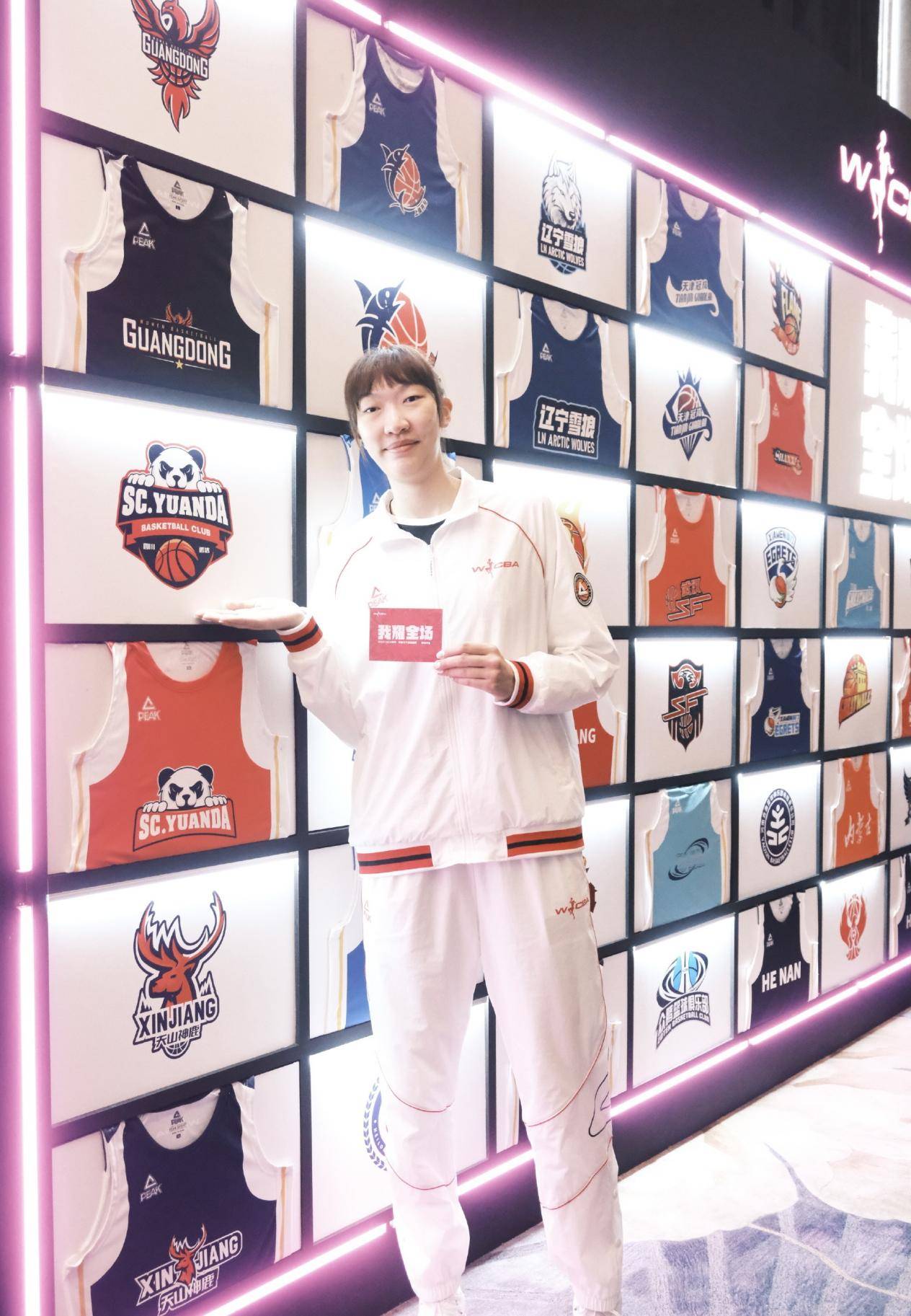 薪资太低引抗议！WNBA与WCBA、NBA收入差距一览